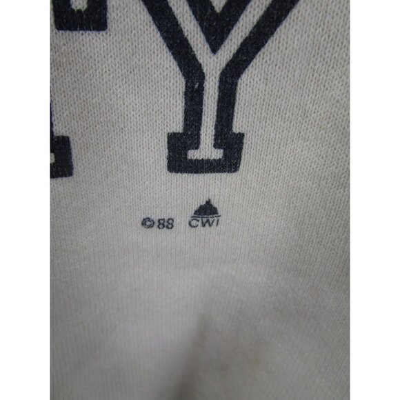 VINTAGE Georgetown Hoyas University Sweatshirt Medium 80s Pullover * - Picture 4 of 16